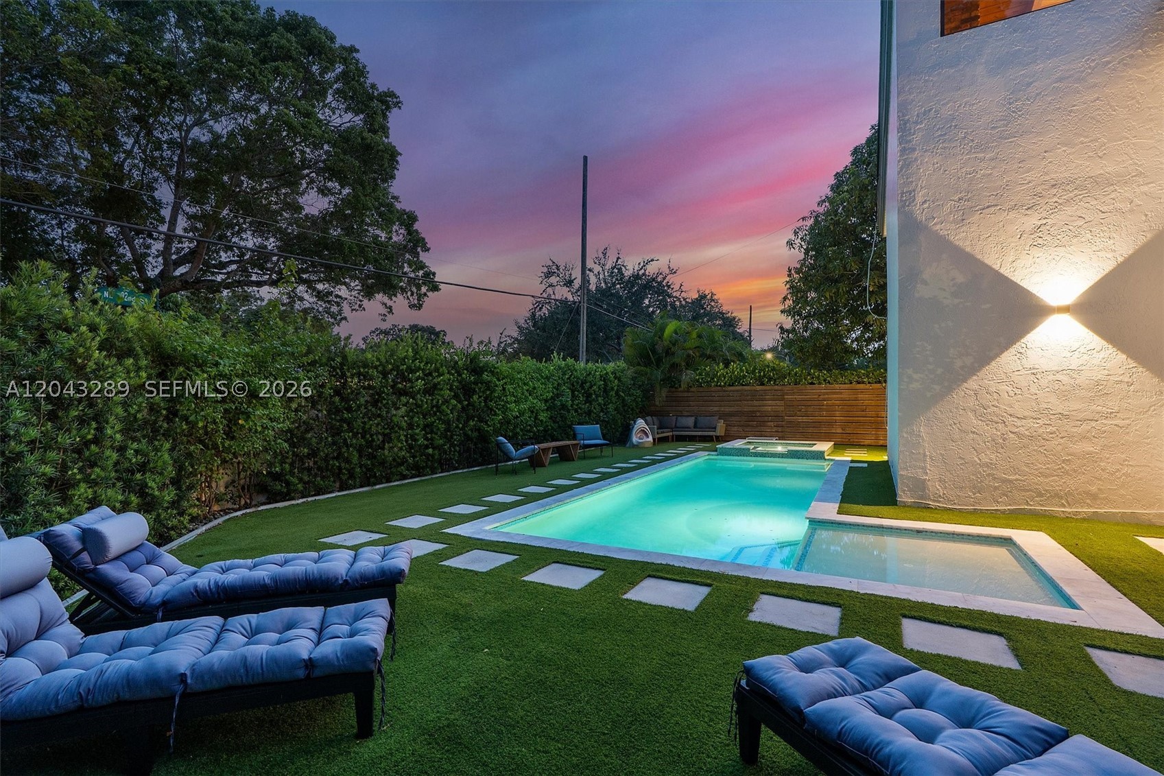 9200 NE 12th Ave Miami Shores, FL 33138