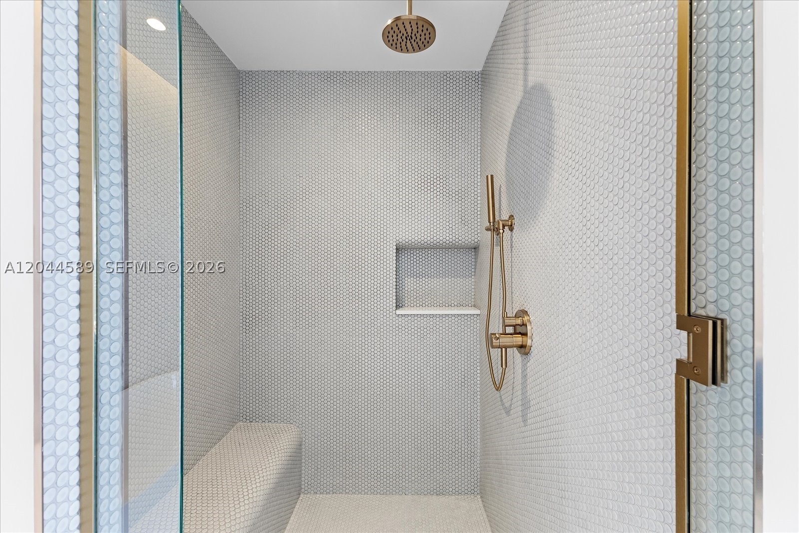 2678 Tigertail Ave #1001 Miami, FL 33133
