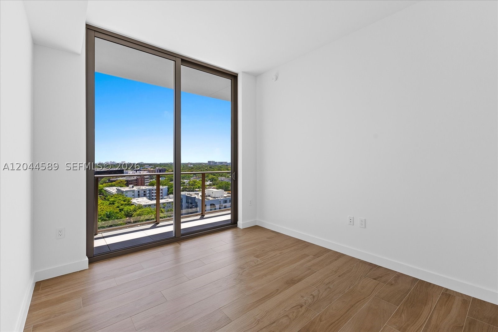 2678 Tigertail Ave #1001 Miami, FL 33133