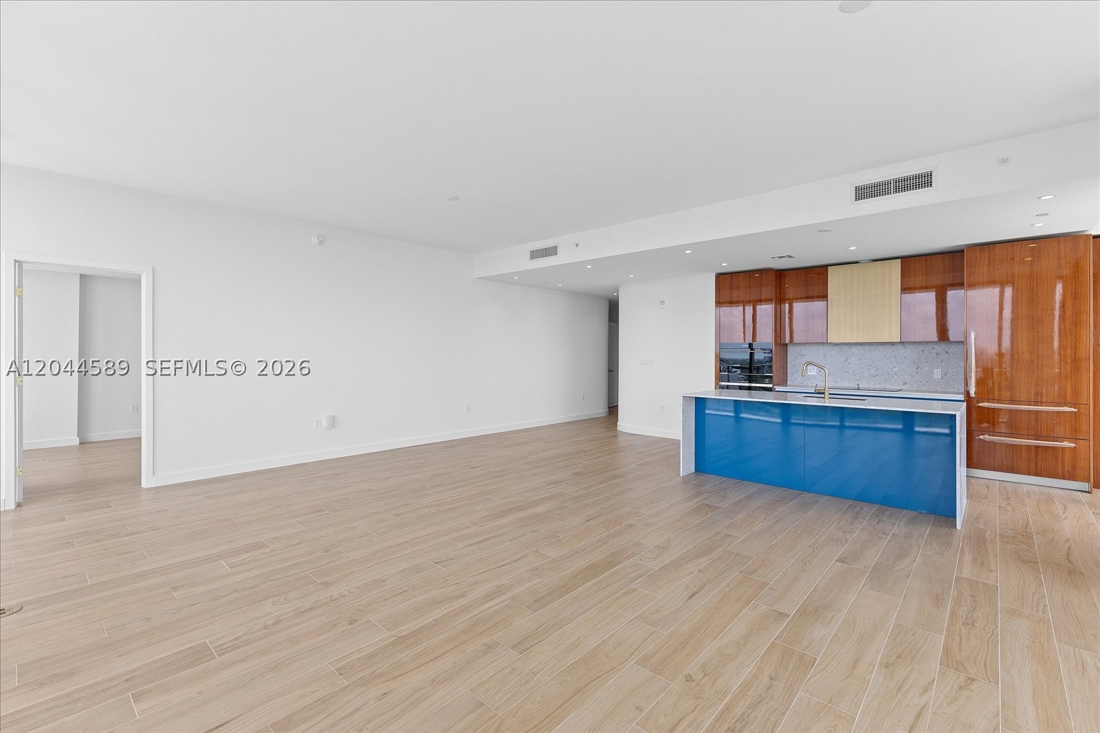 2678 Tigertail Ave #1001 Miami, FL 33133