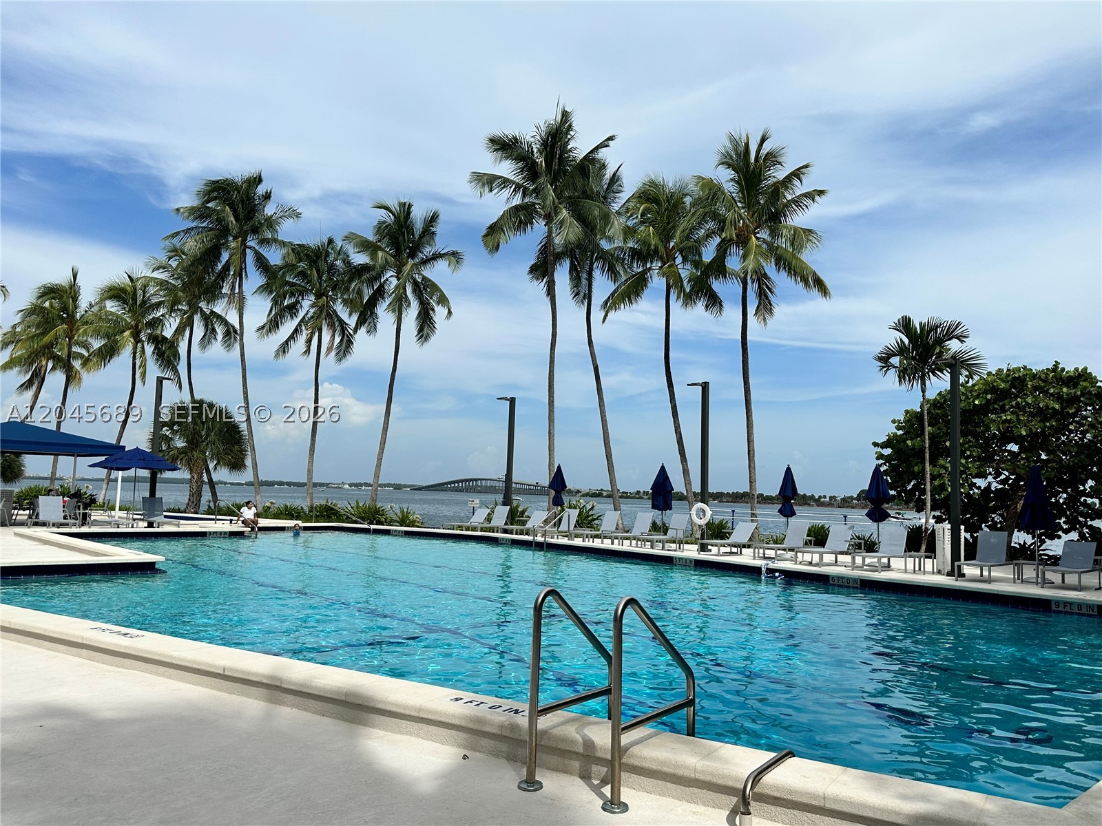 image Brickell Bay Club0