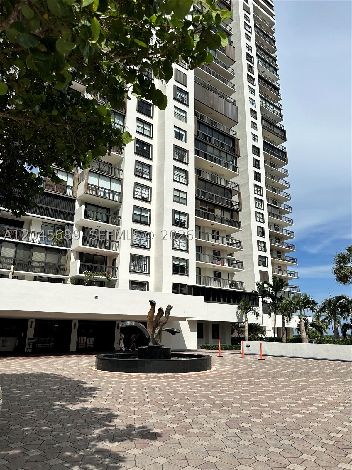 image Brickell Bay Club22