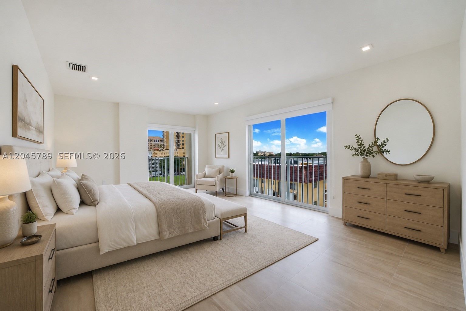 120 Salamanca Ave #PH Coral Gables, FL 33134