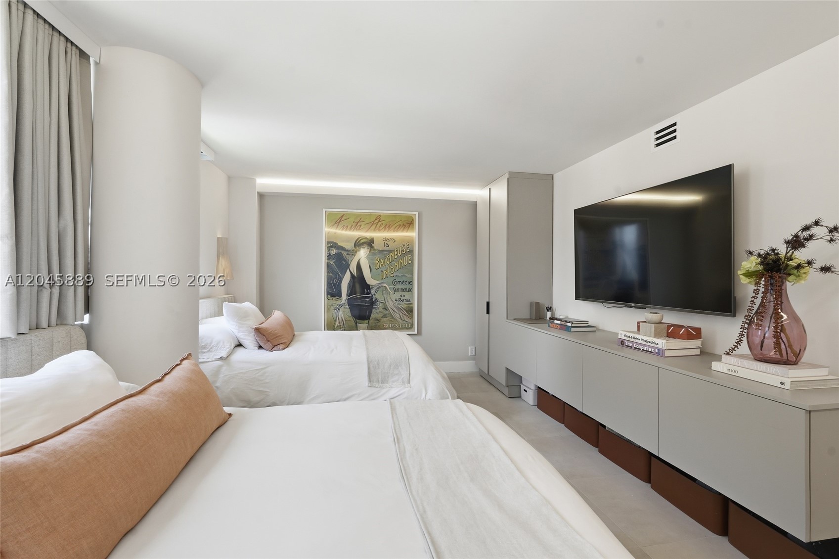 2025 Brickell Ave #1401 Miami, FL 33129
