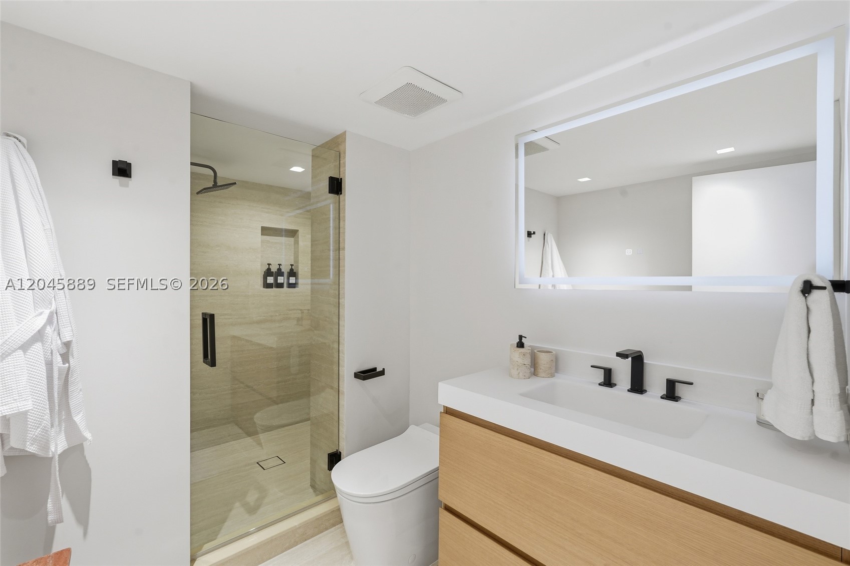 2025 Brickell Ave #1401 Miami, FL 33129