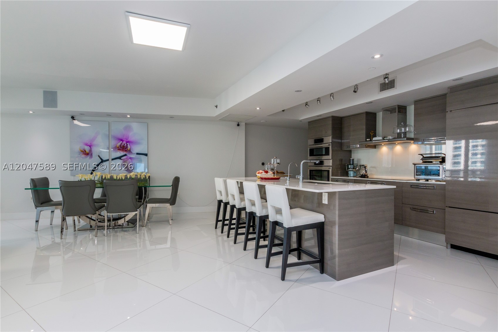 image Ocean Four10