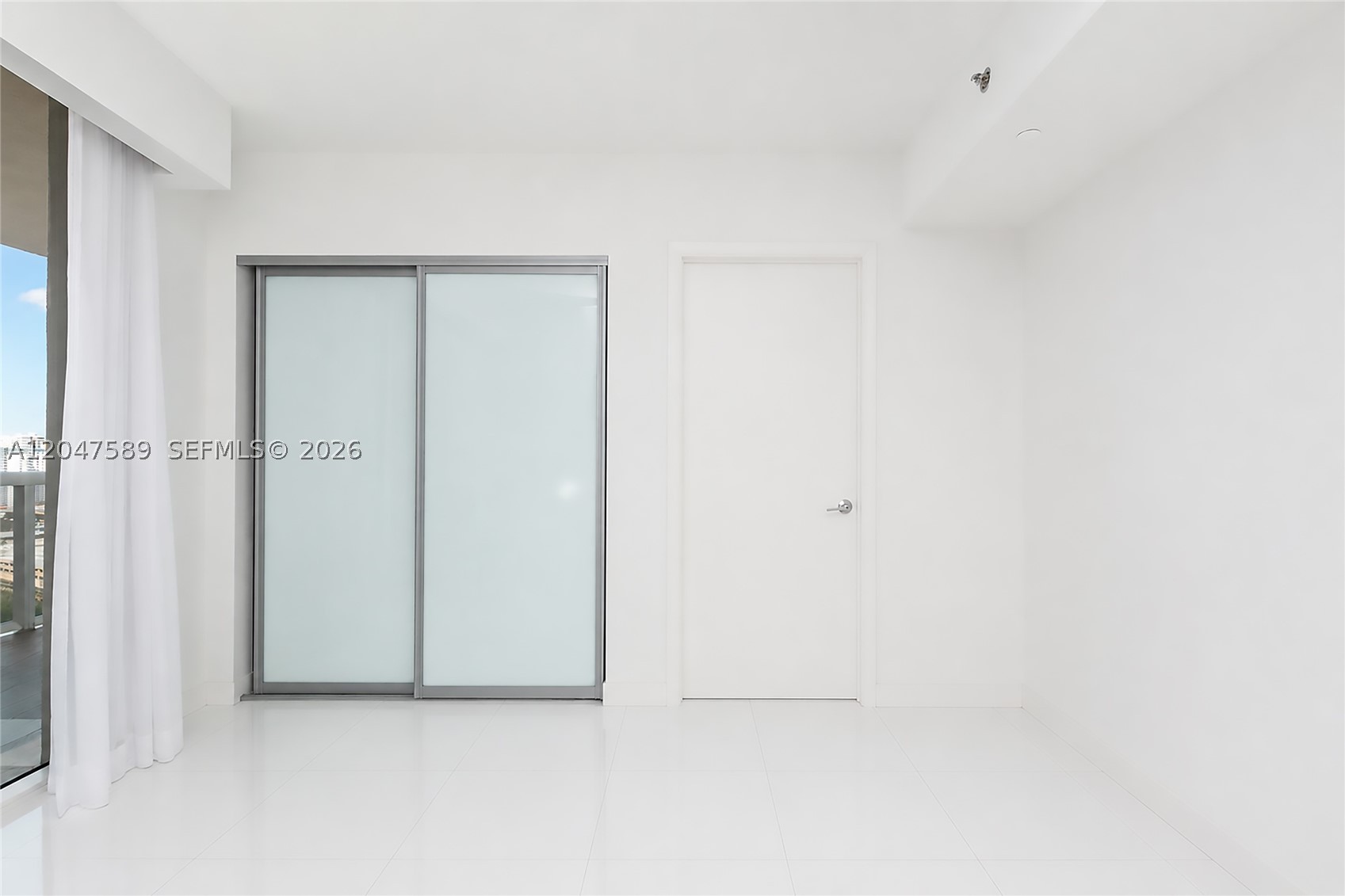 image Ocean Four25