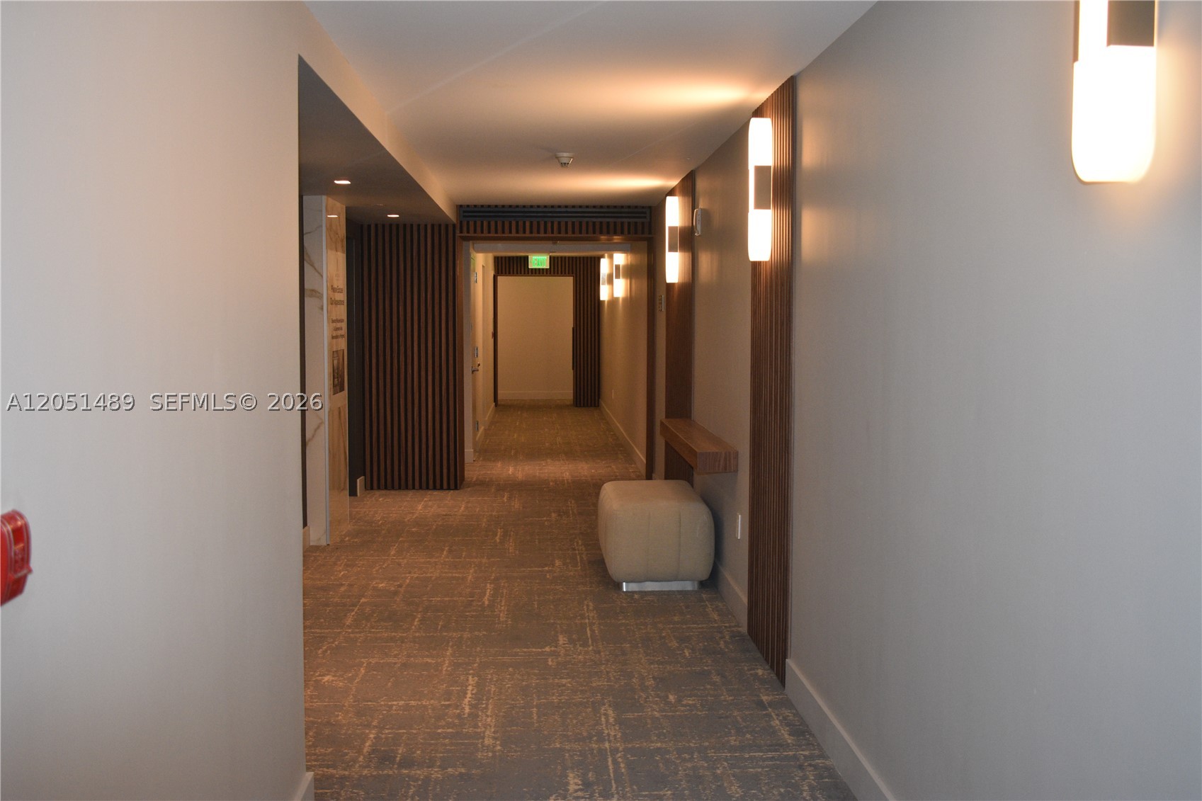 image Akoya2