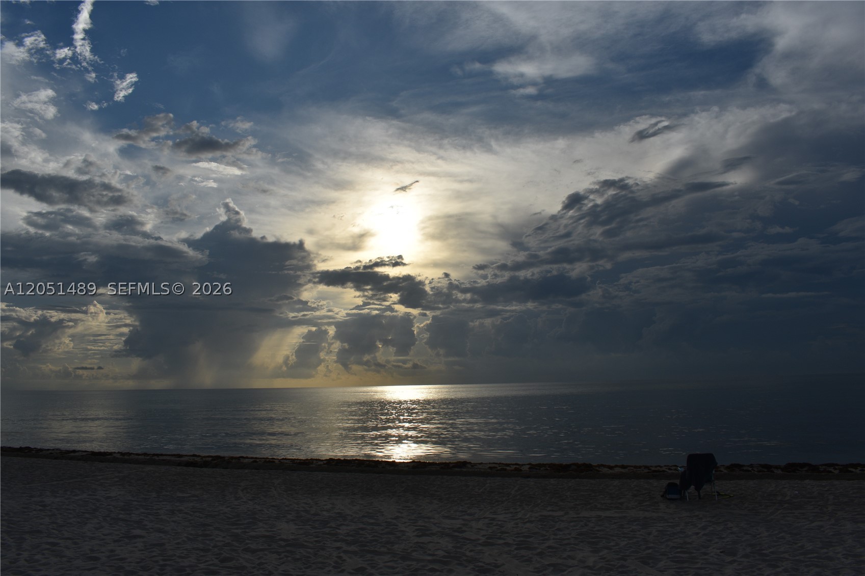 image Akoya34