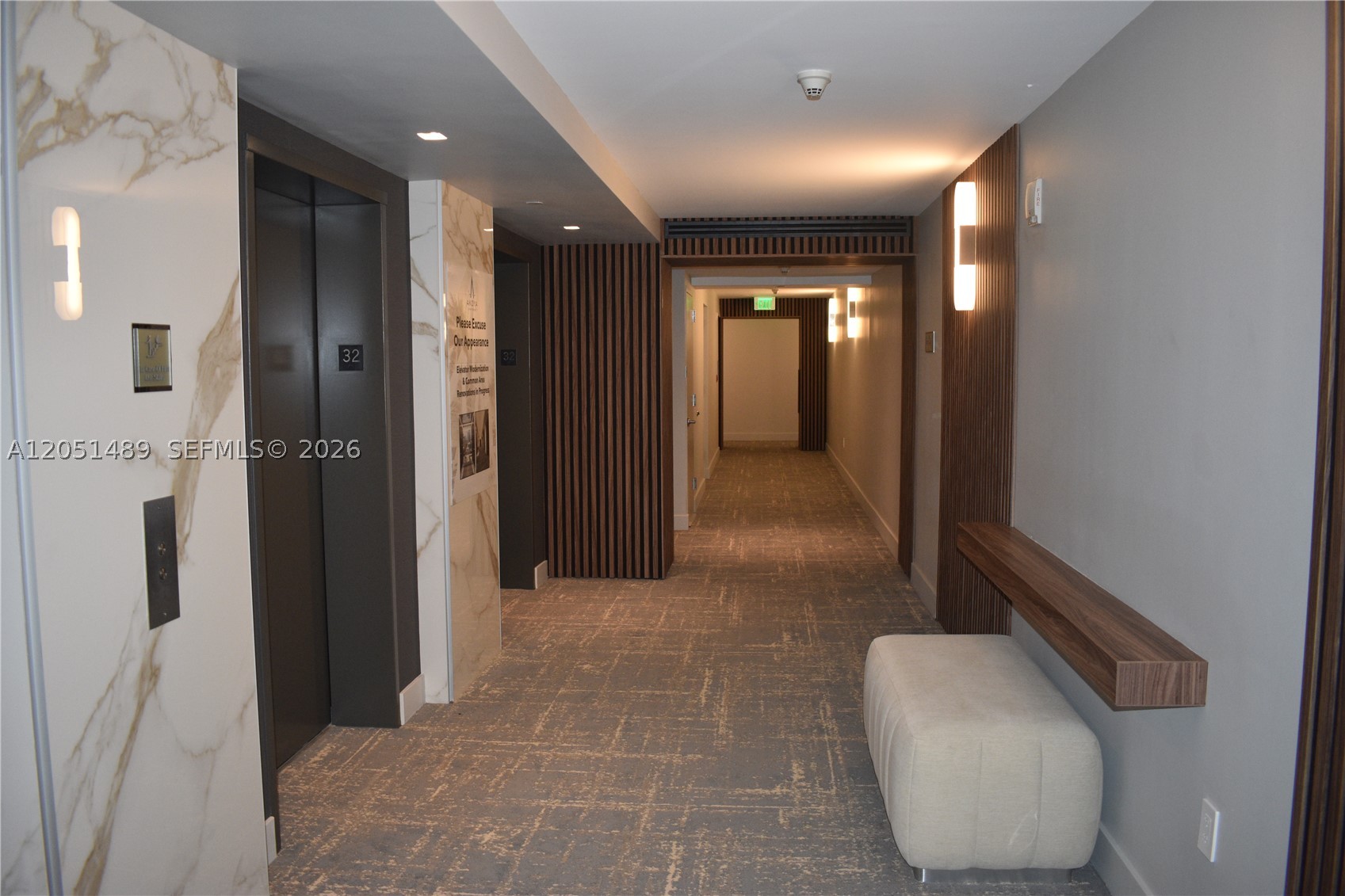 image Akoya3