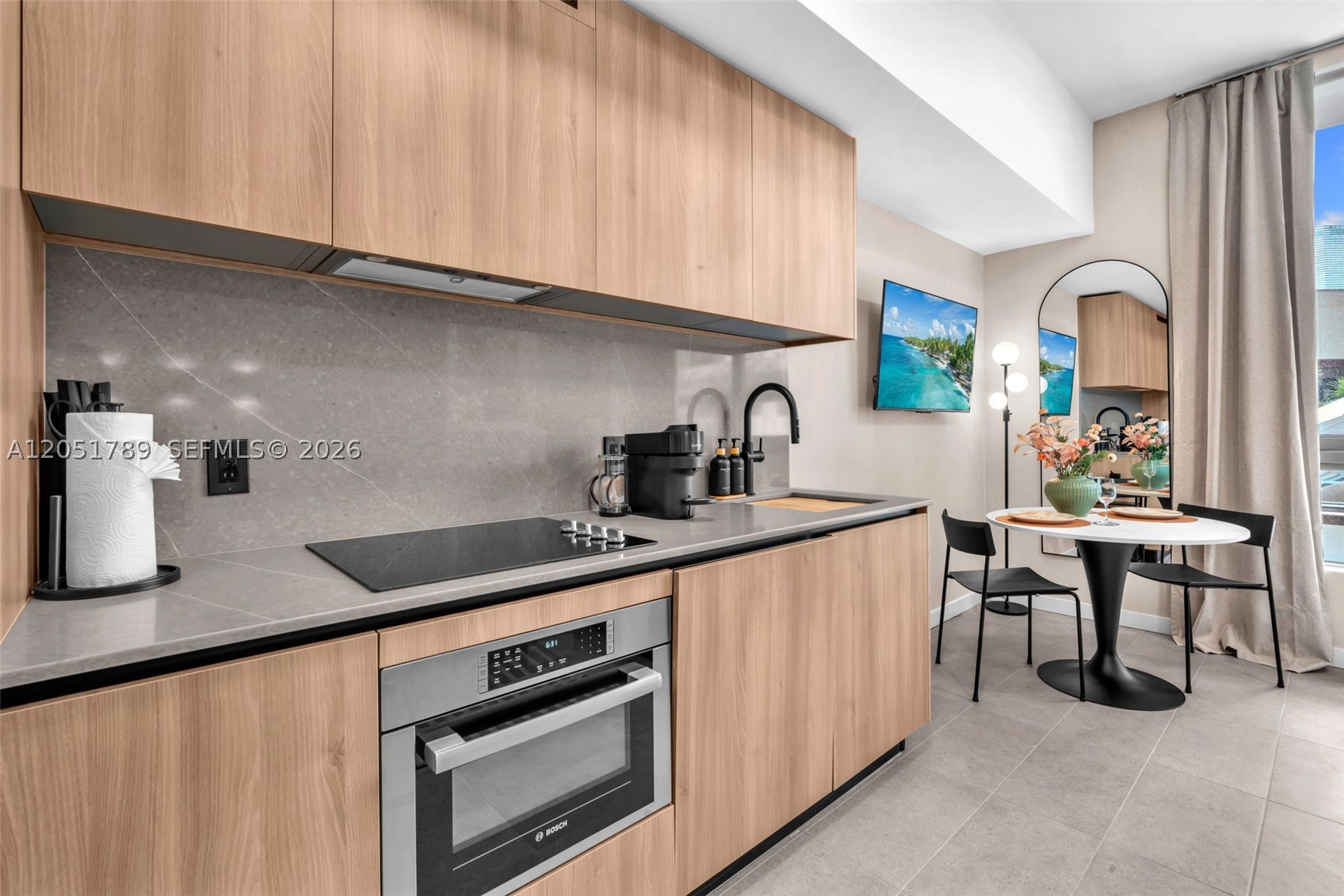 image 501 FIRST Residences16