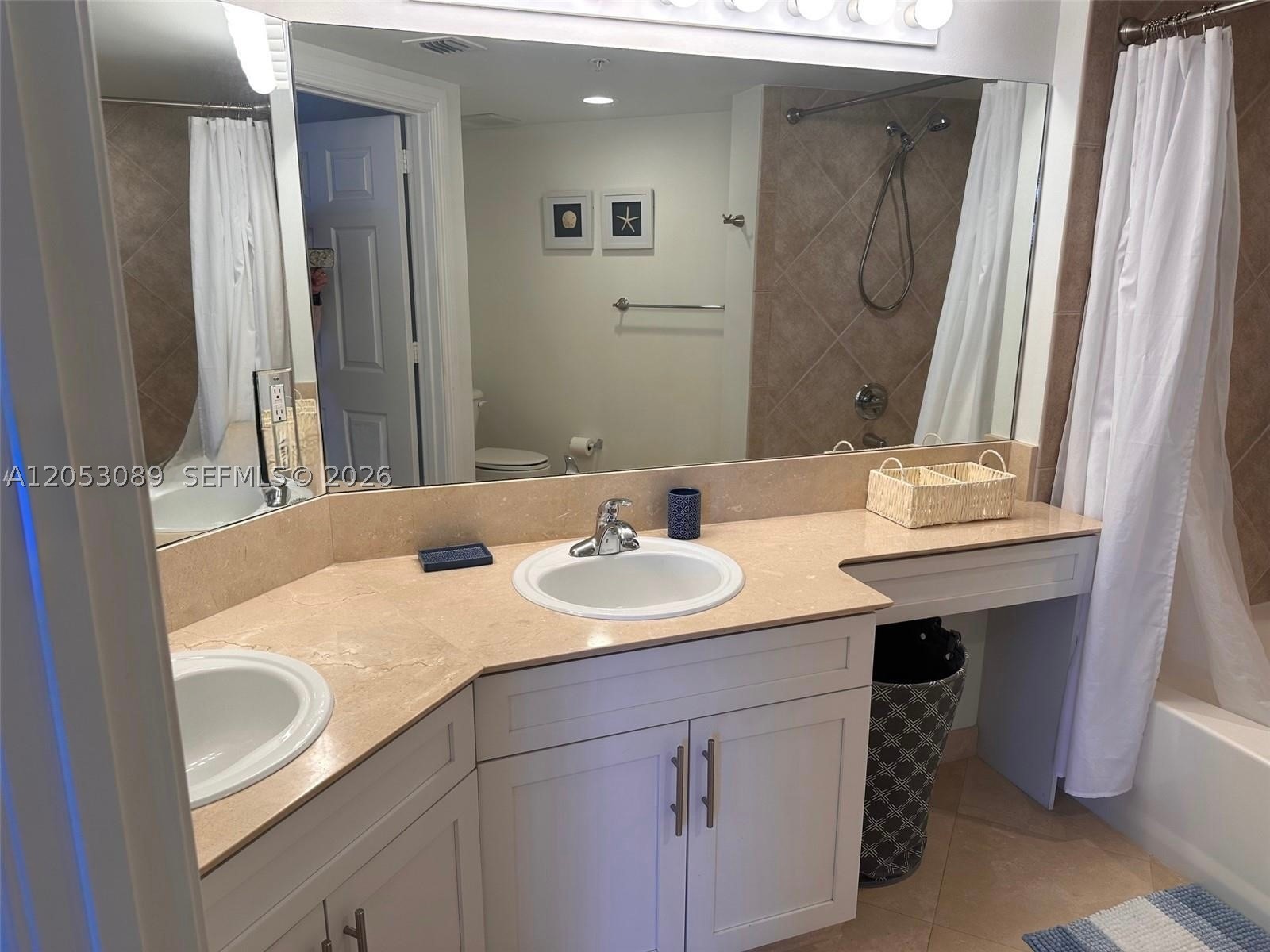 image 2080 Ocean Drive16