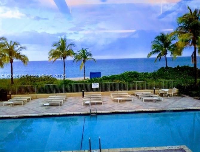 image 2080 Ocean Drive1