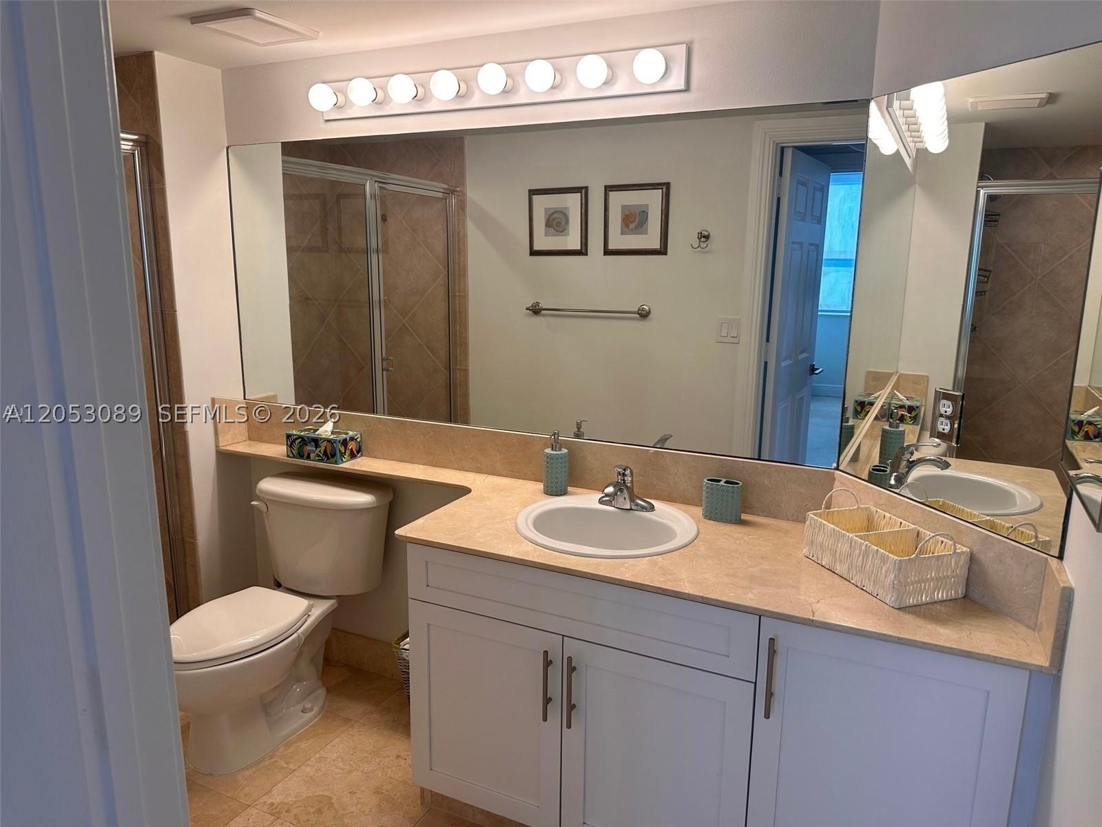 image 2080 Ocean Drive24