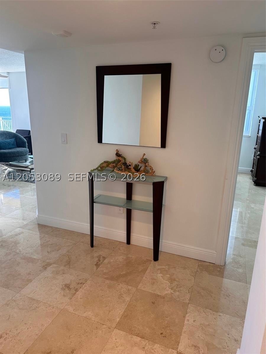 image 2080 Ocean Drive31