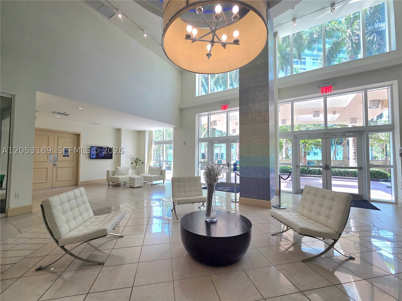 image Cite on the Bay East25