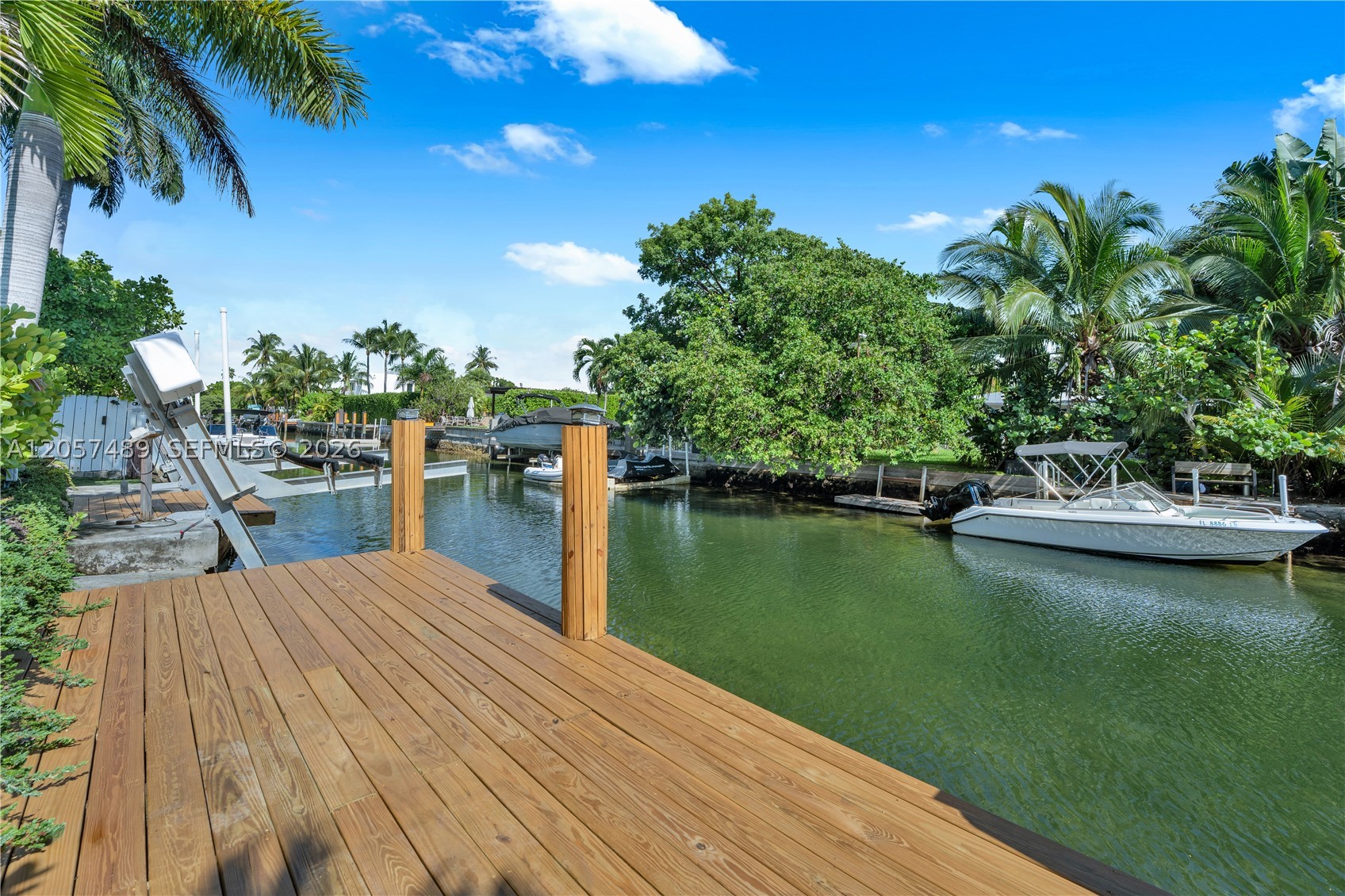 1777 Daytonia Rd Miami Beach, FL 33141