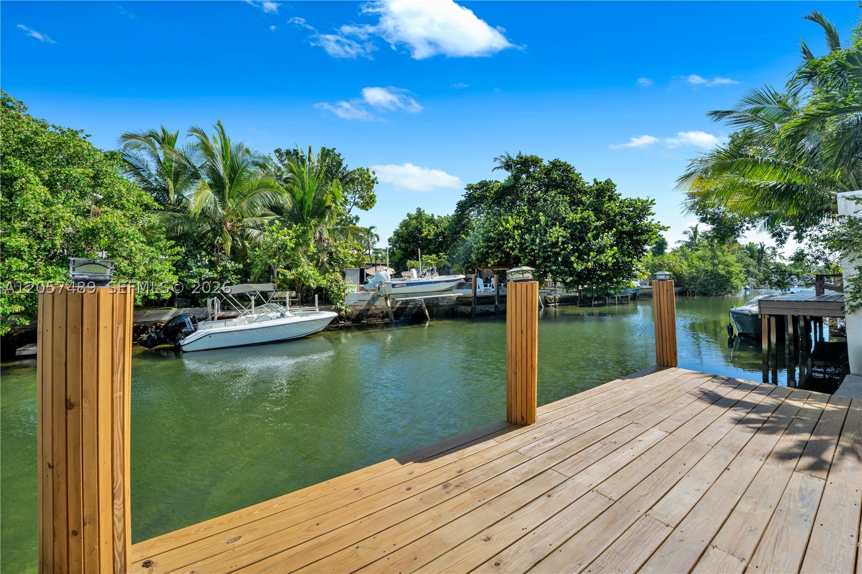 1777 Daytonia Rd Miami Beach, FL 33141