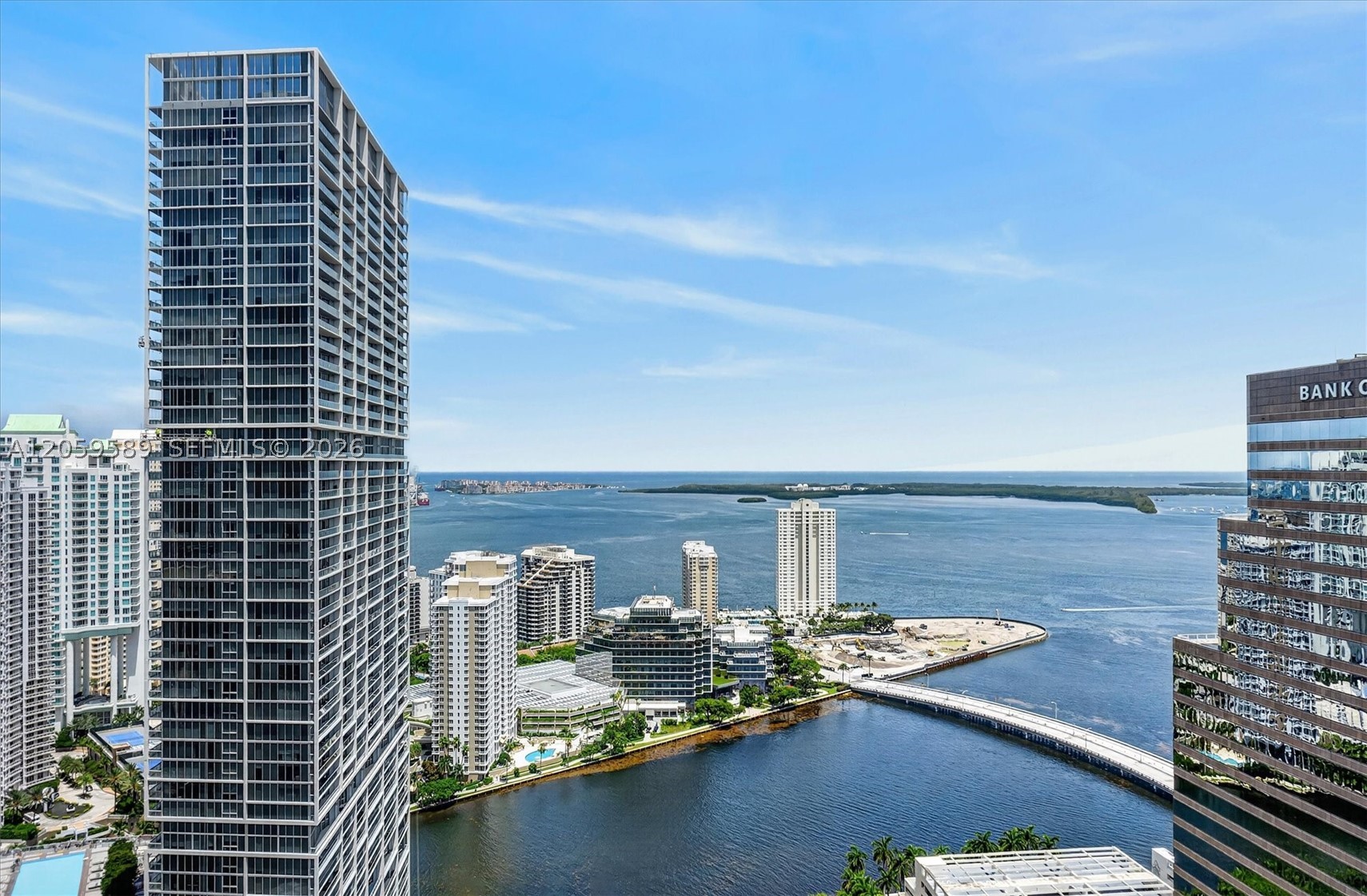 image 500 Brickell East37