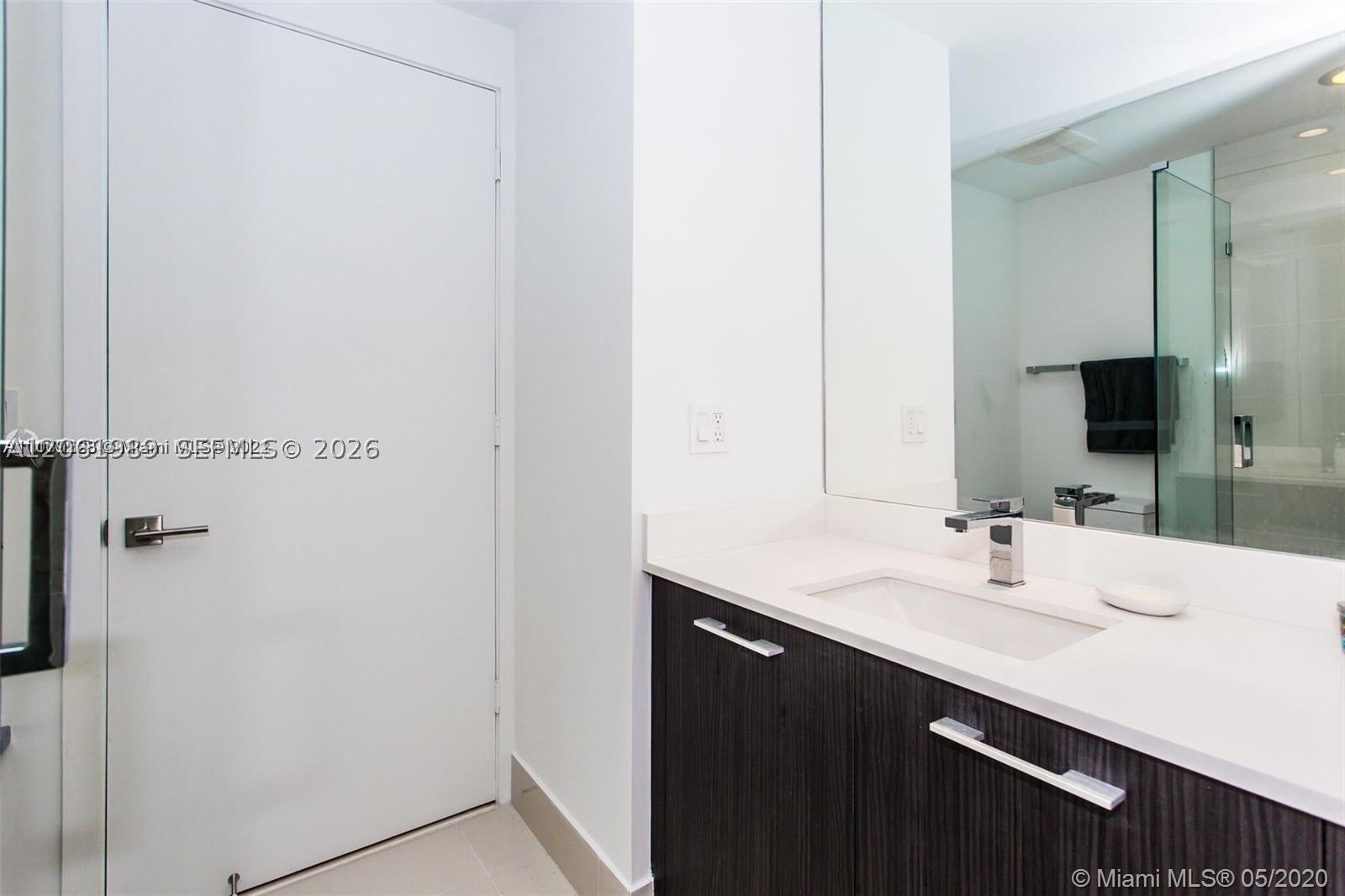 image Brickell Heights West8