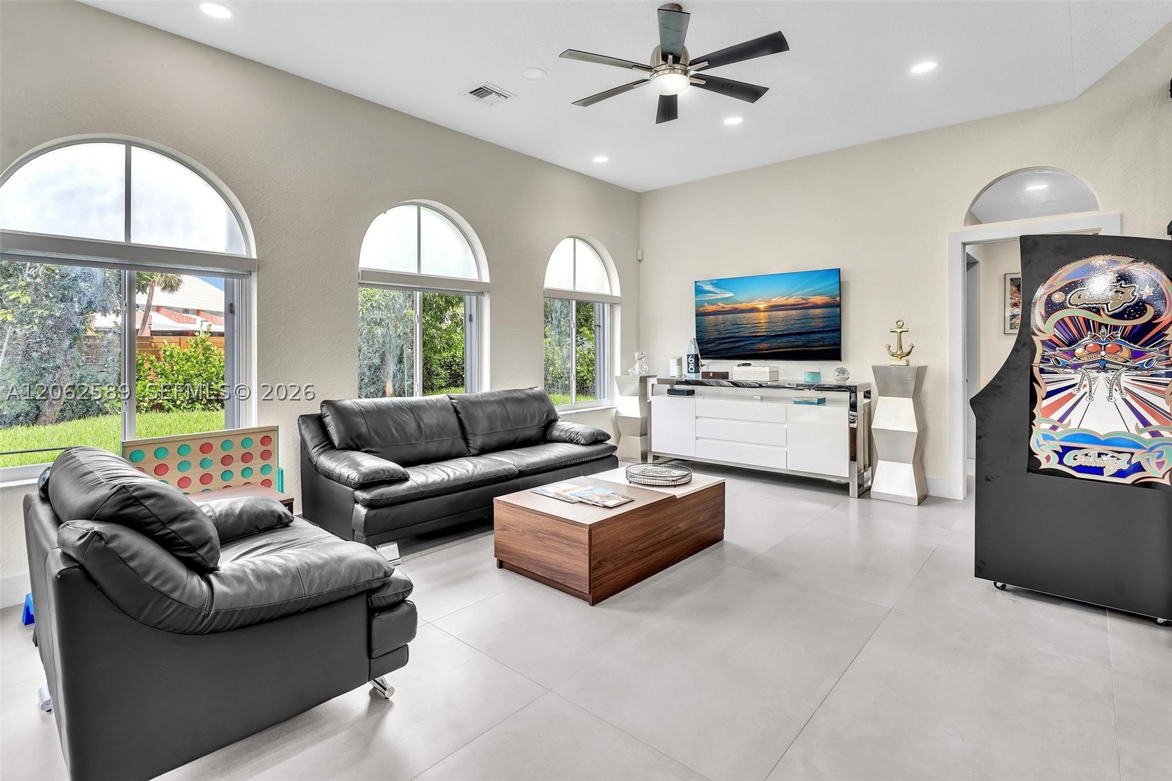 2521 Center Ave Fort Lauderdale, FL 33305