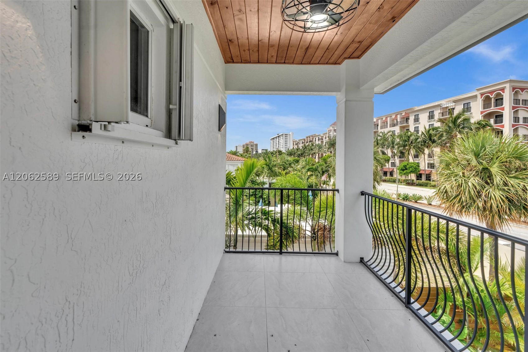 2521 Center Ave Fort Lauderdale, FL 33305