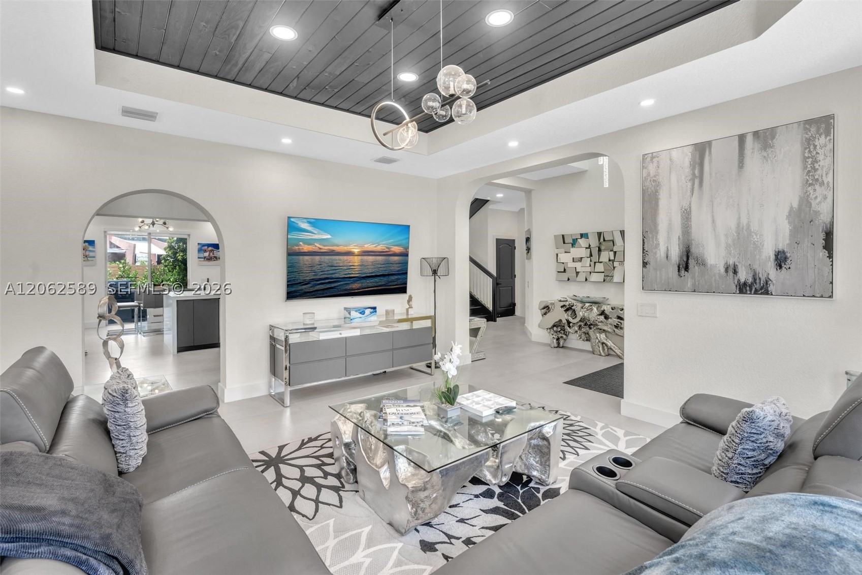 2521 Center Ave Fort Lauderdale, FL 33305