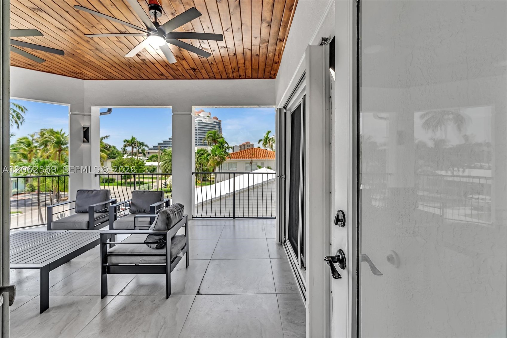 2521 Center Ave Fort Lauderdale, FL 33305