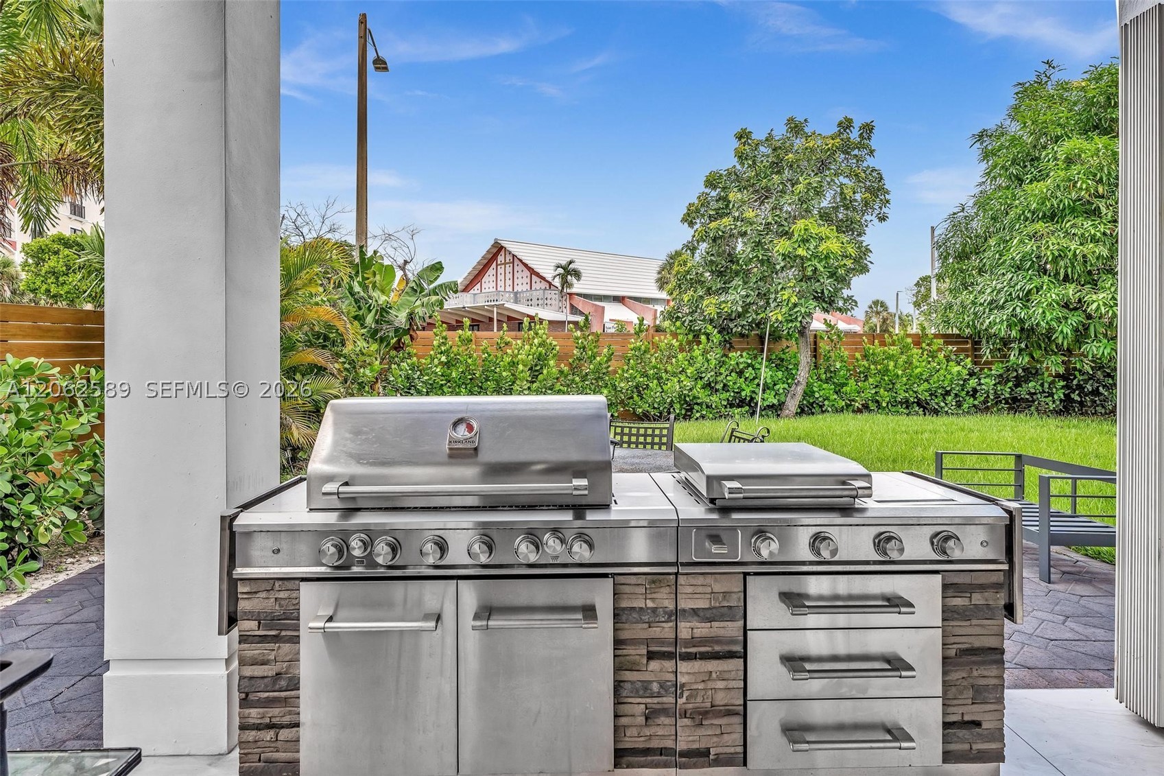 2521 Center Ave Fort Lauderdale, FL 33305