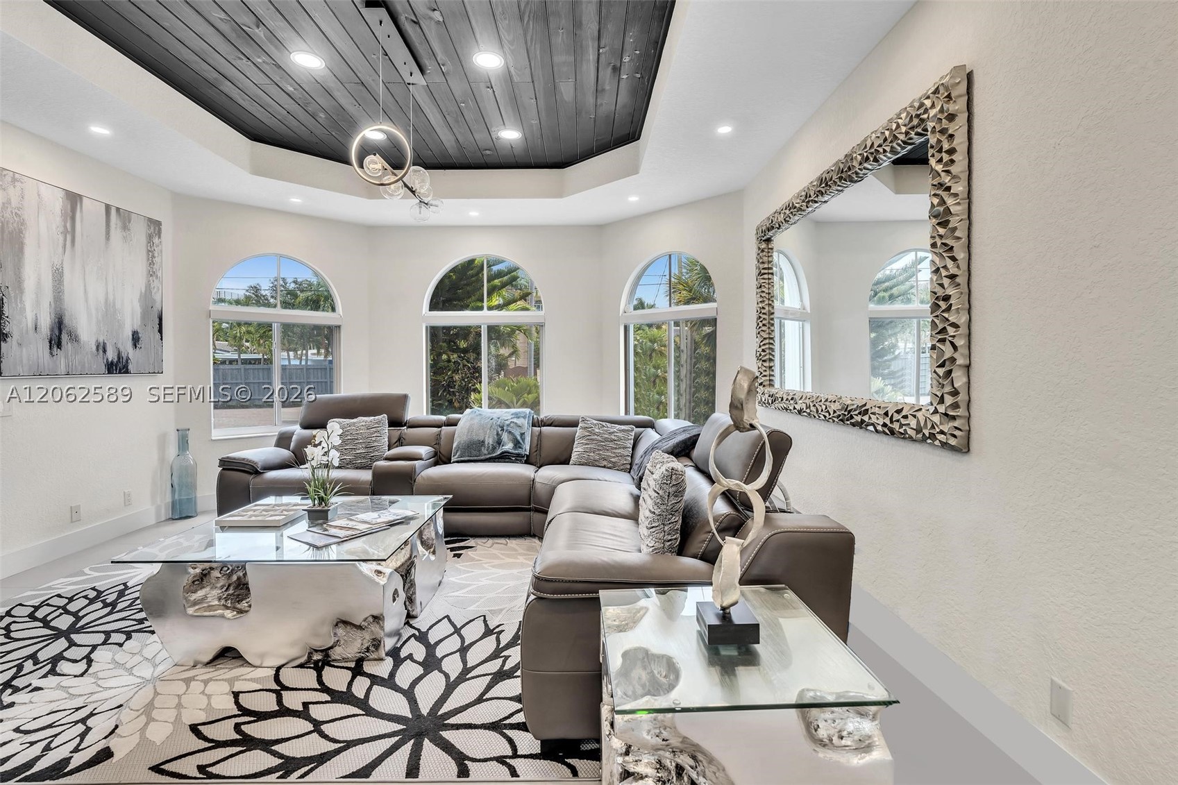 2521 Center Ave Fort Lauderdale, FL 33305