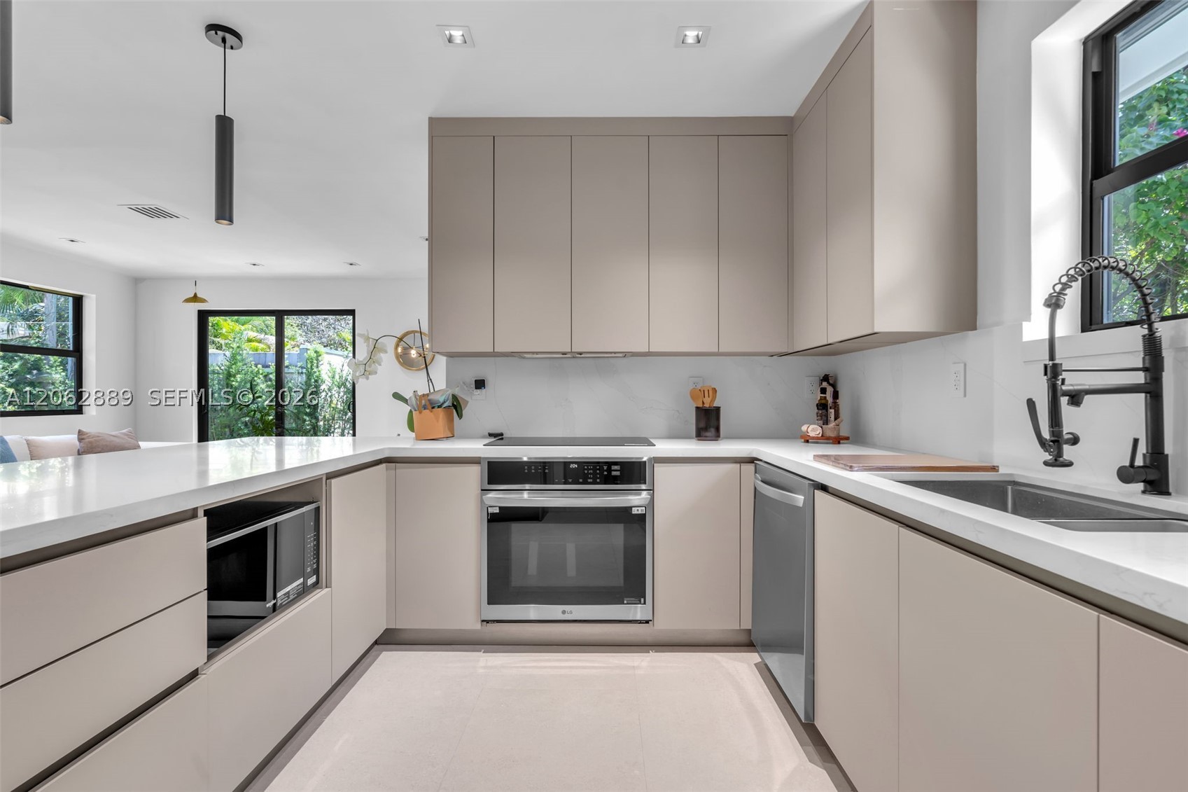 536 Minorca Ave Coral Gables, FL 33134