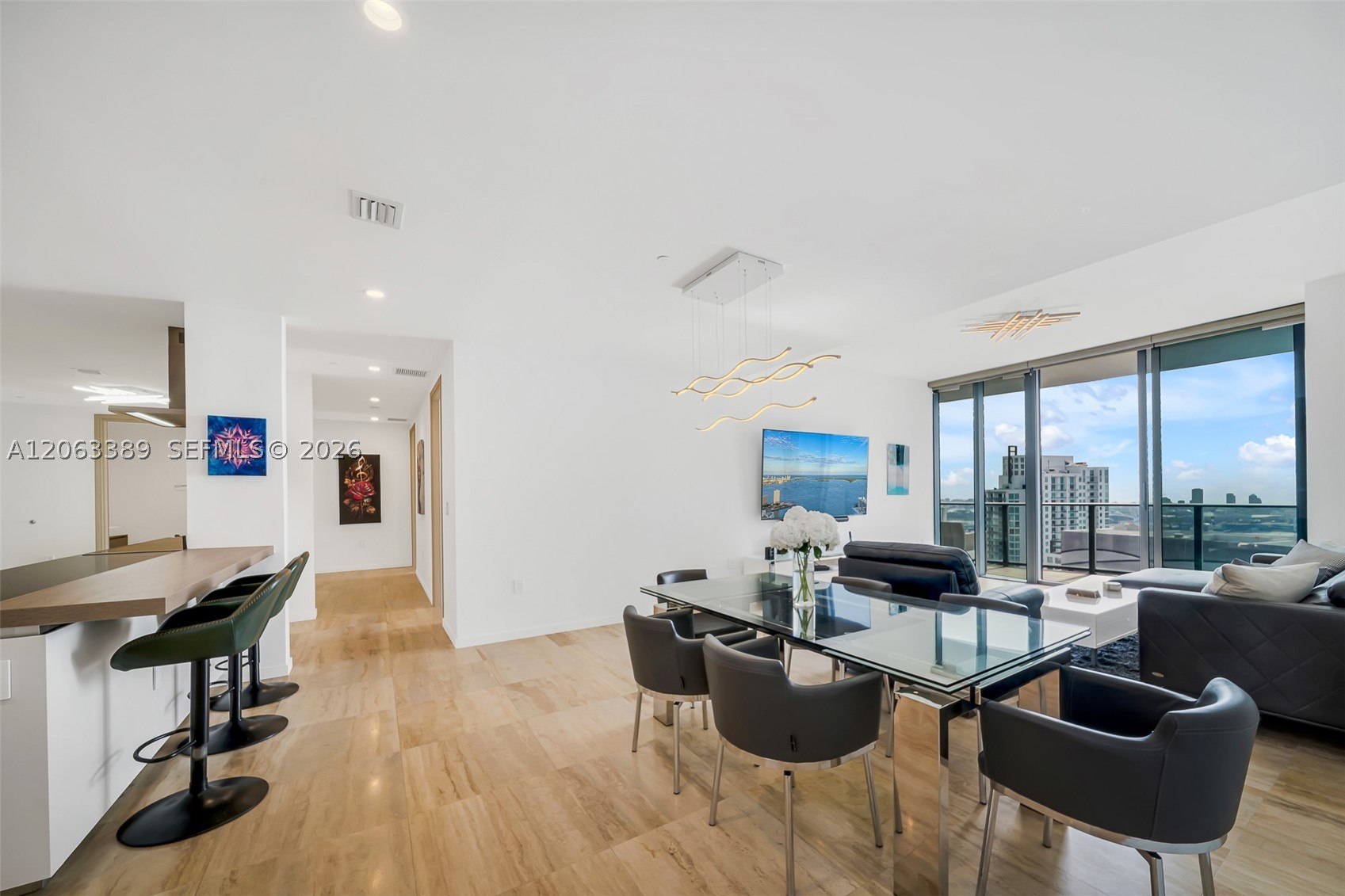 image Brickell Flatiron18