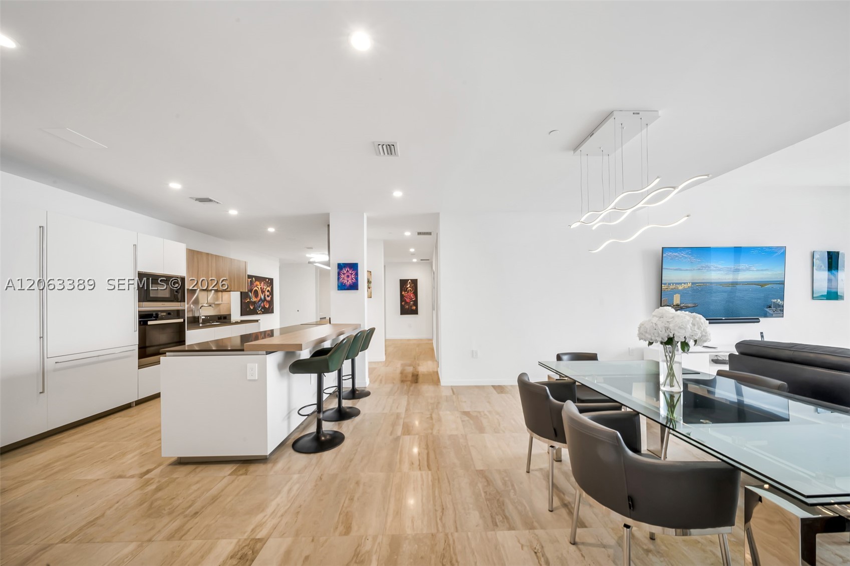 image Brickell Flatiron23