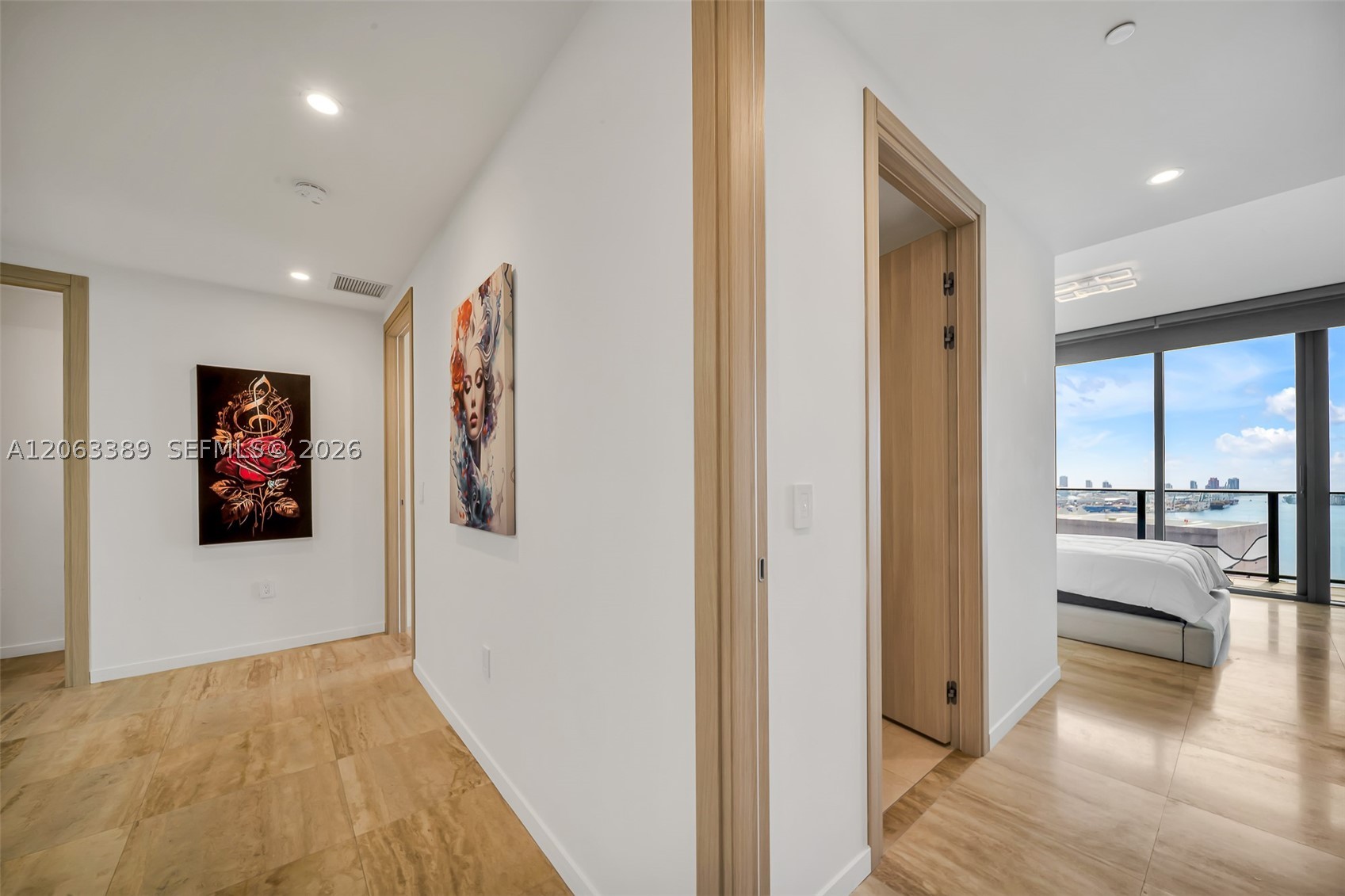 image Brickell Flatiron28