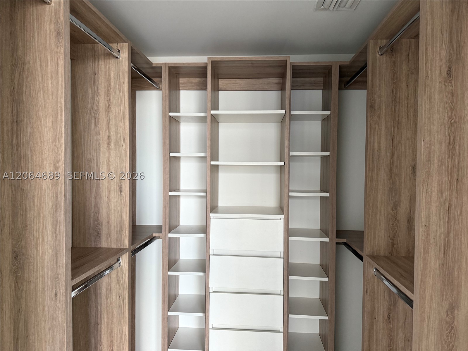 image Brickell Ten9