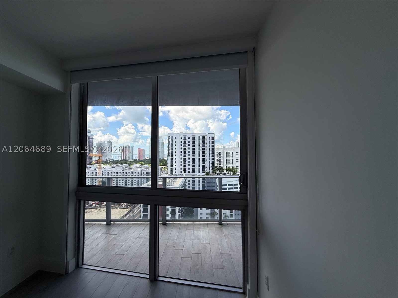 image Brickell Ten7