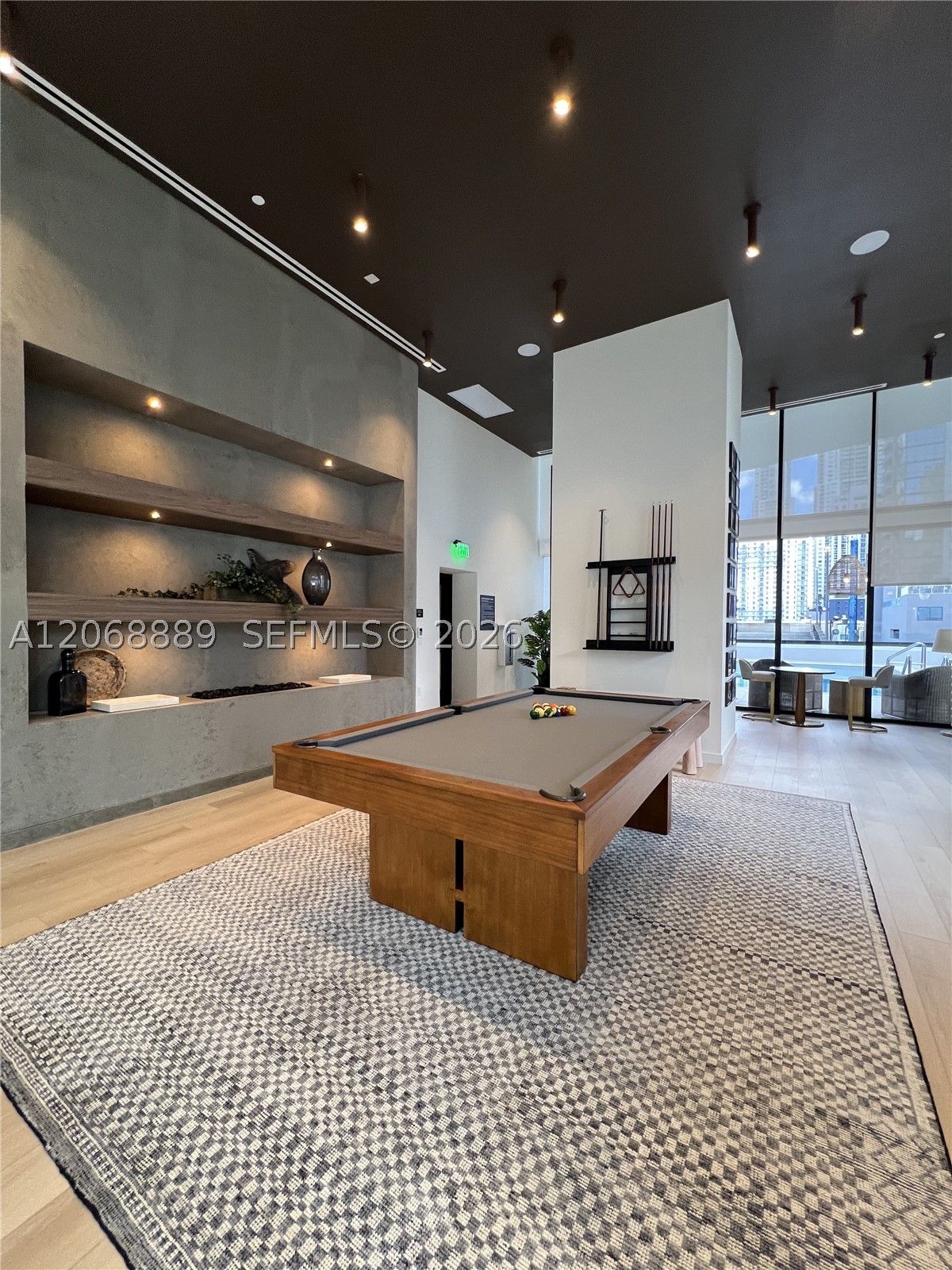 225 N Miami Ave #1702 Miami, FL 33128