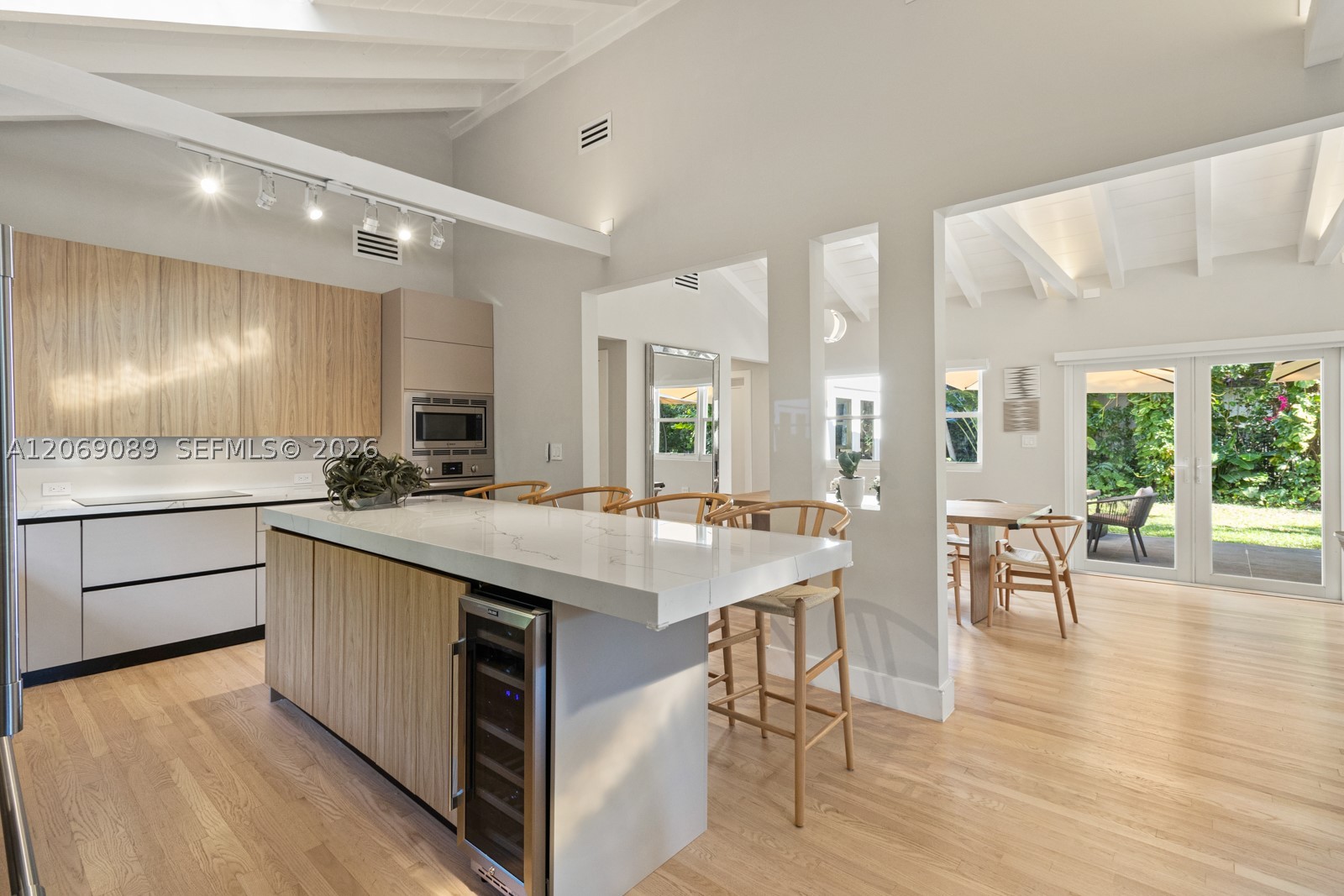 4011 Hardie Ave Miami, FL 33133