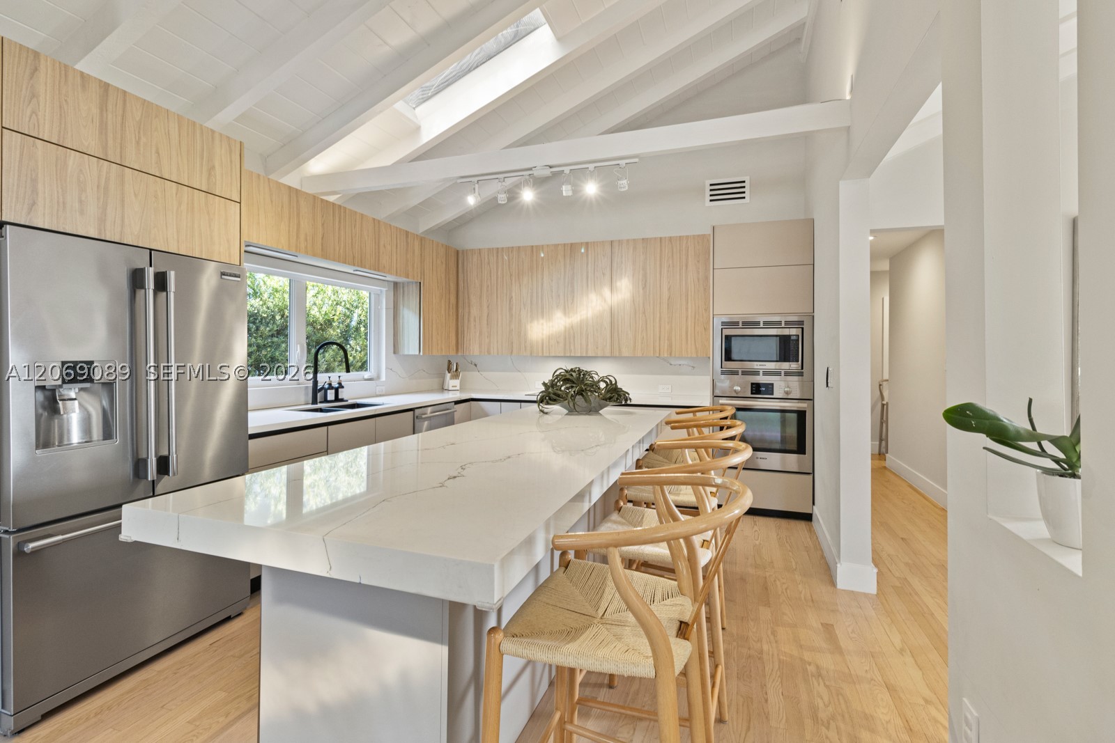 4011 Hardie Ave Miami, FL 33133
