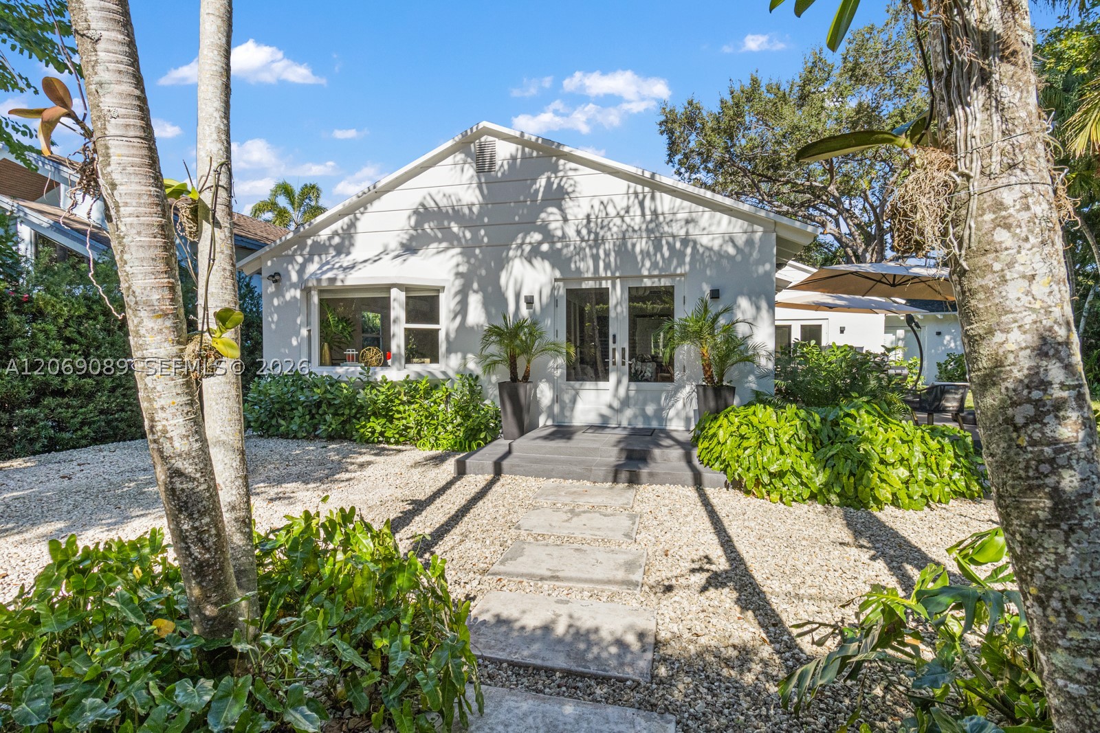 4011 Hardie Ave Miami, FL 33133