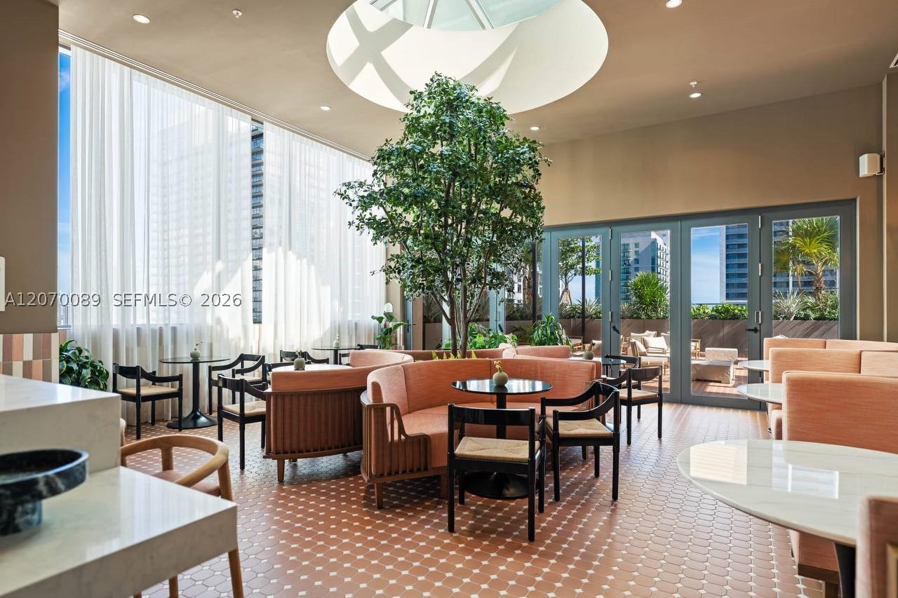 image The Crosby Miami Worldcenter19