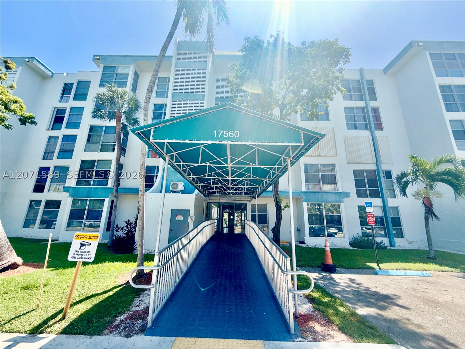 17560 Atlantic Blvd #511