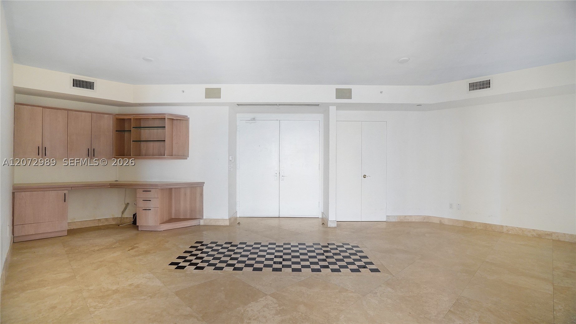 4775 Collins Ave #502 Miami Beach, FL 33140
