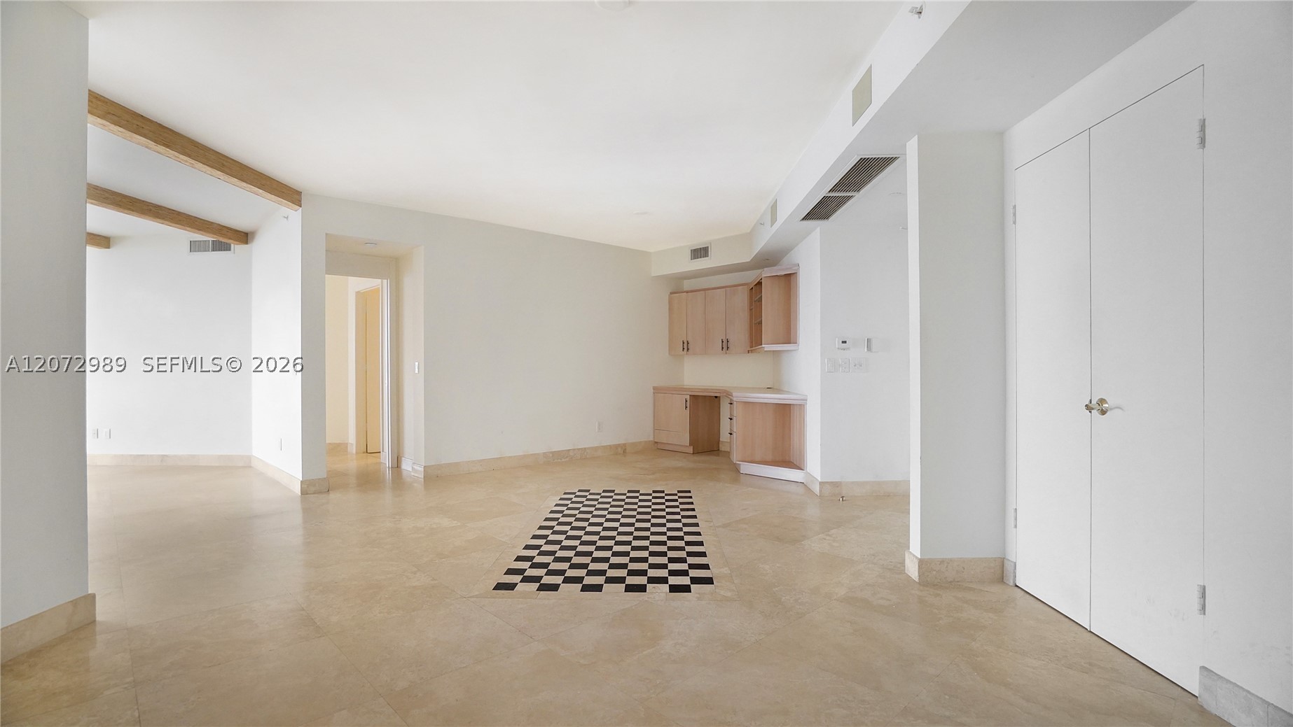 4775 Collins Ave #502 Miami Beach, FL 33140