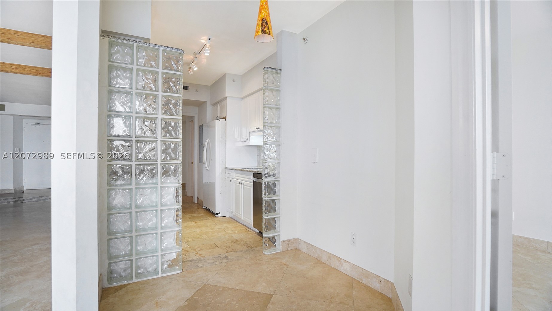 4775 Collins Ave #502 Miami Beach, FL 33140