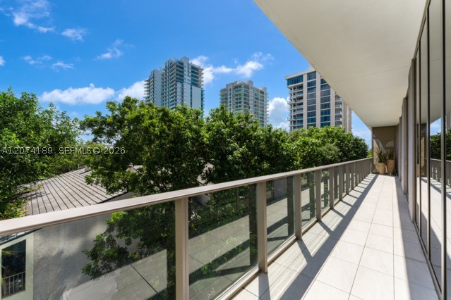2678 Tigertail Ave #302 Miami, FL 33133
