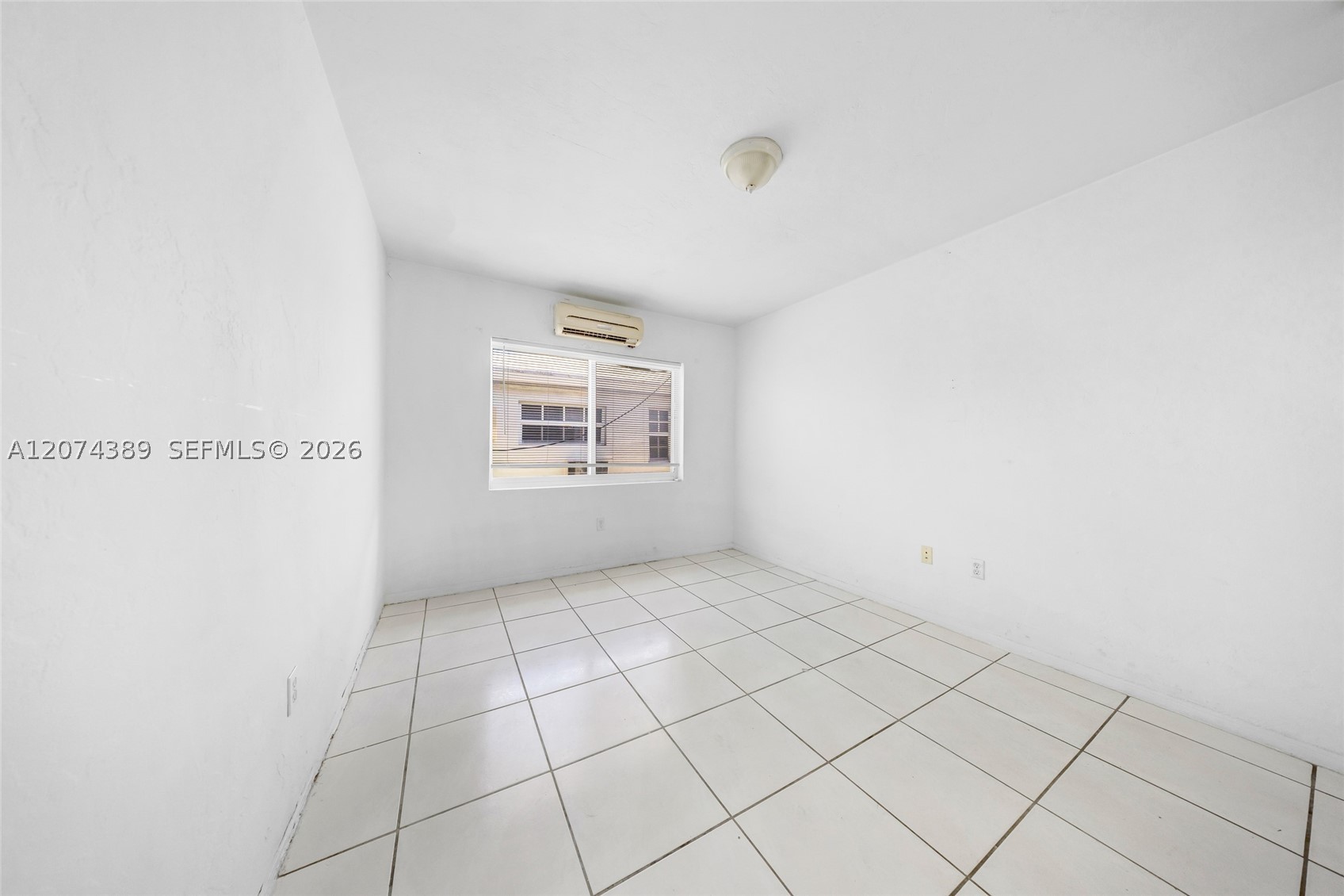 625 75th St Miami Beach, FL 33141