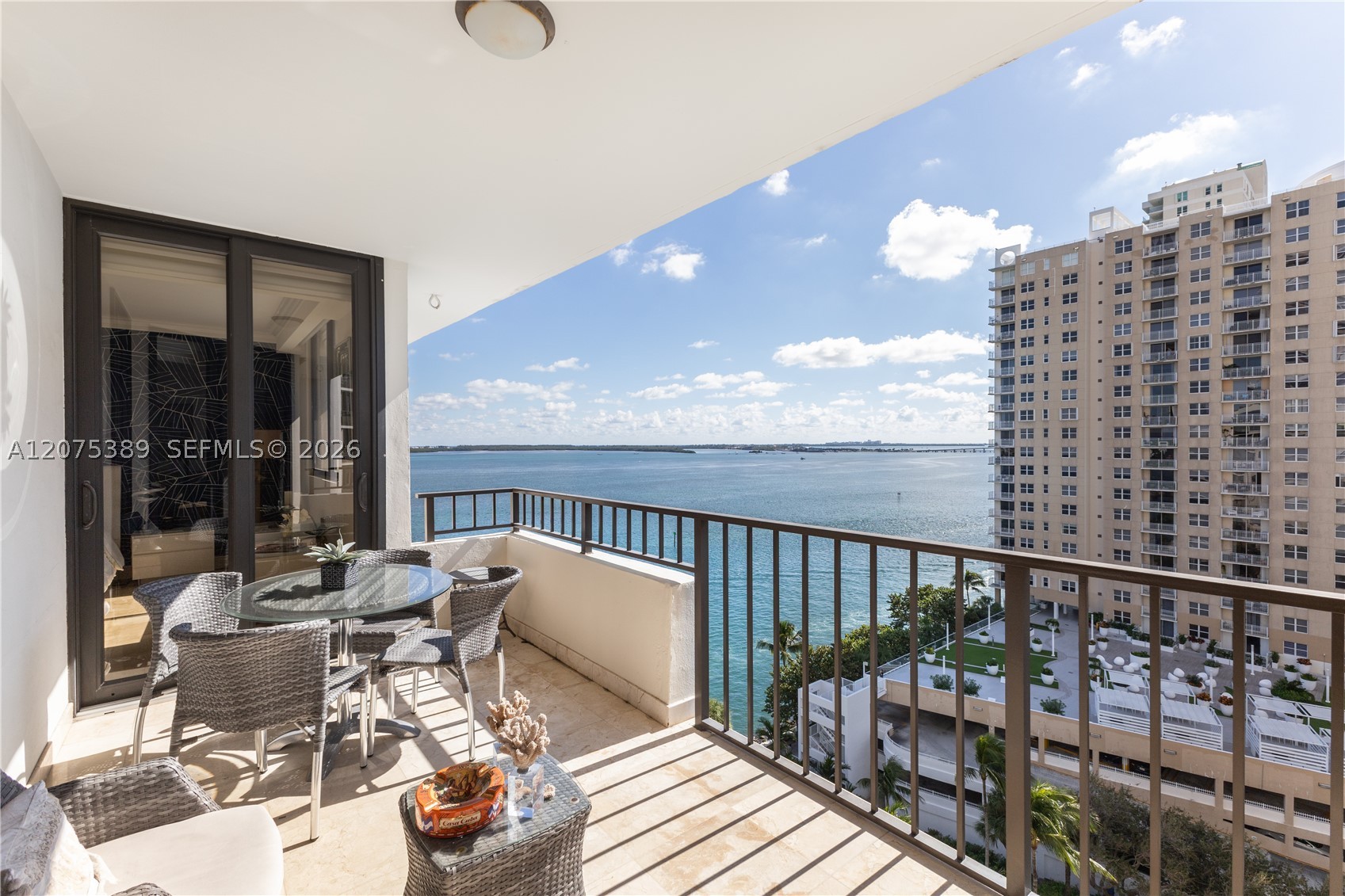 520 Brickell Key Dr #A1207