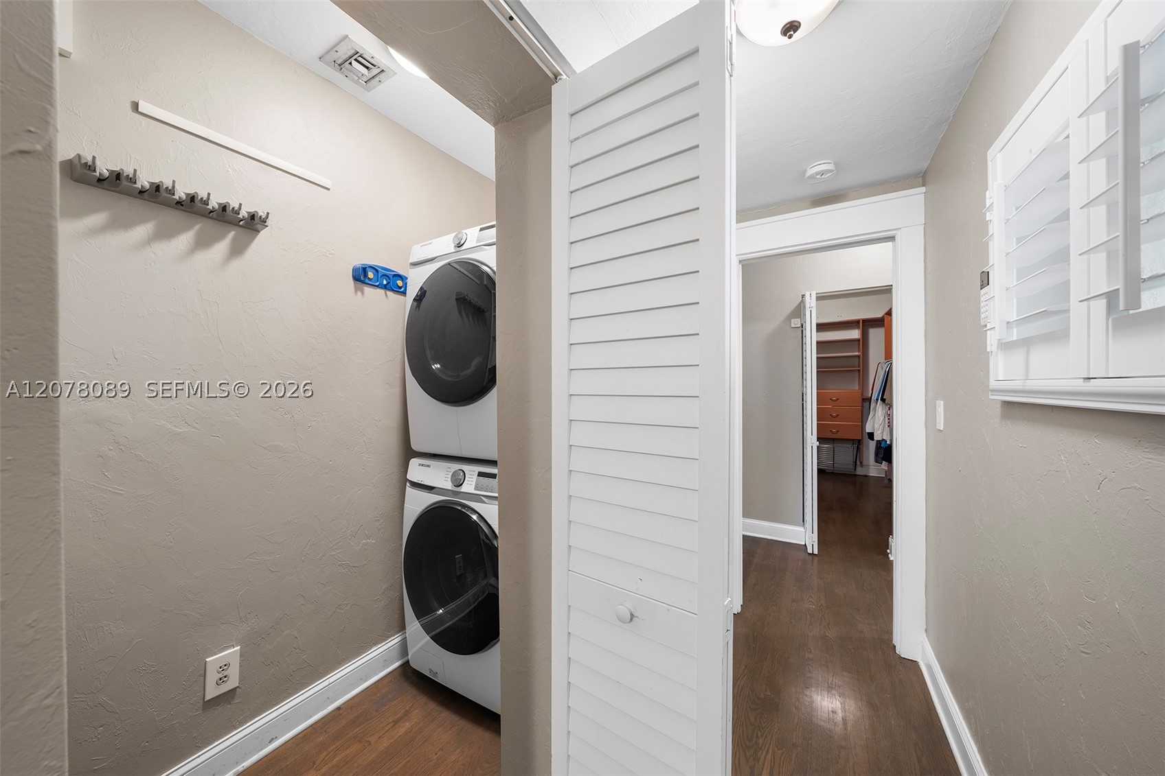 2400 Trapp Ave Miami, FL 33133