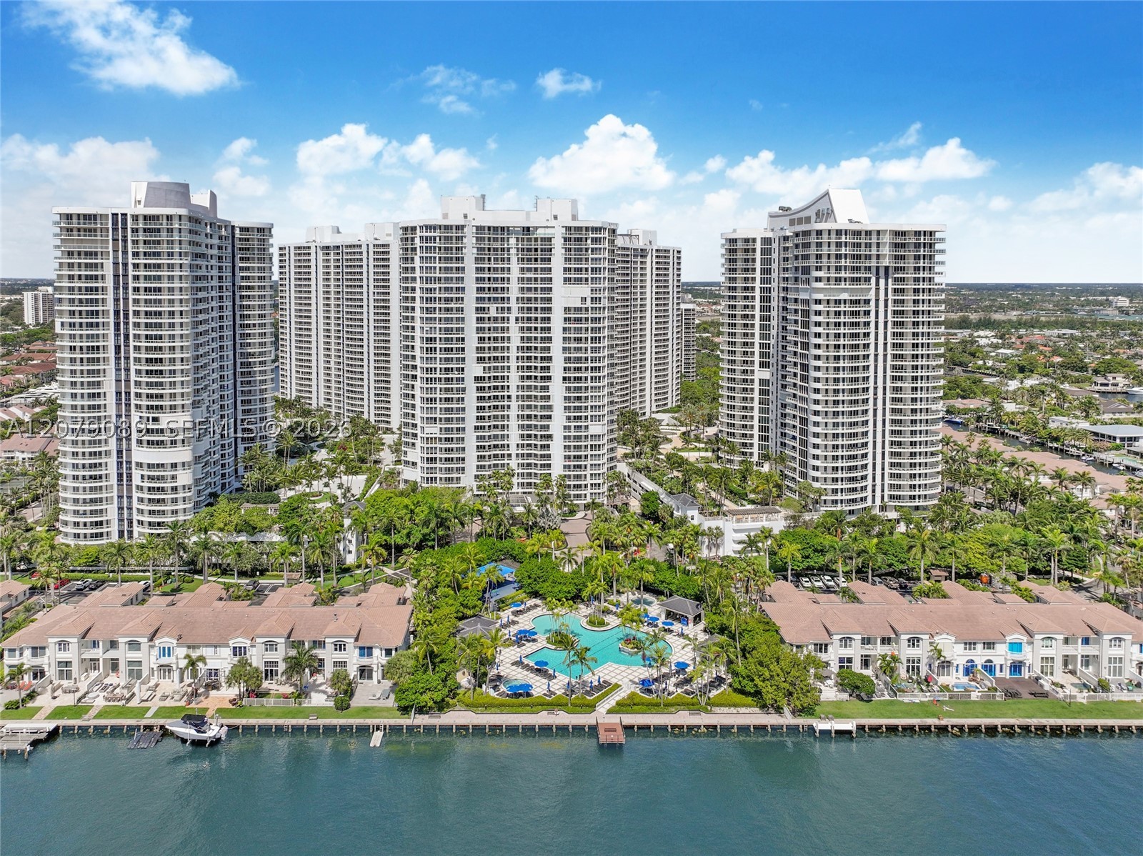 21150 Point Pl #3004 Aventura, FL 33180